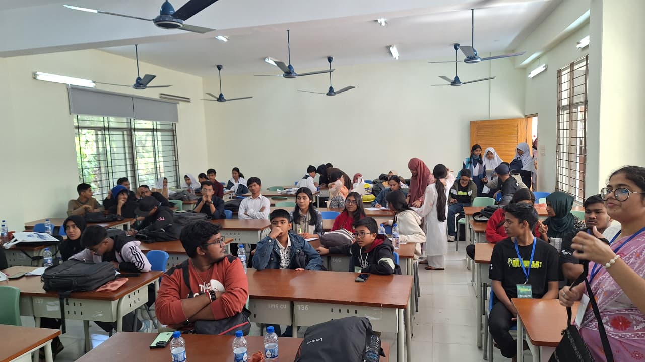 চবিতে আইইআরডিসির আয়োজনে দুই দিনব্যাপী জাতীয় বিতর্ক প্রতিযোগিতা শুরু