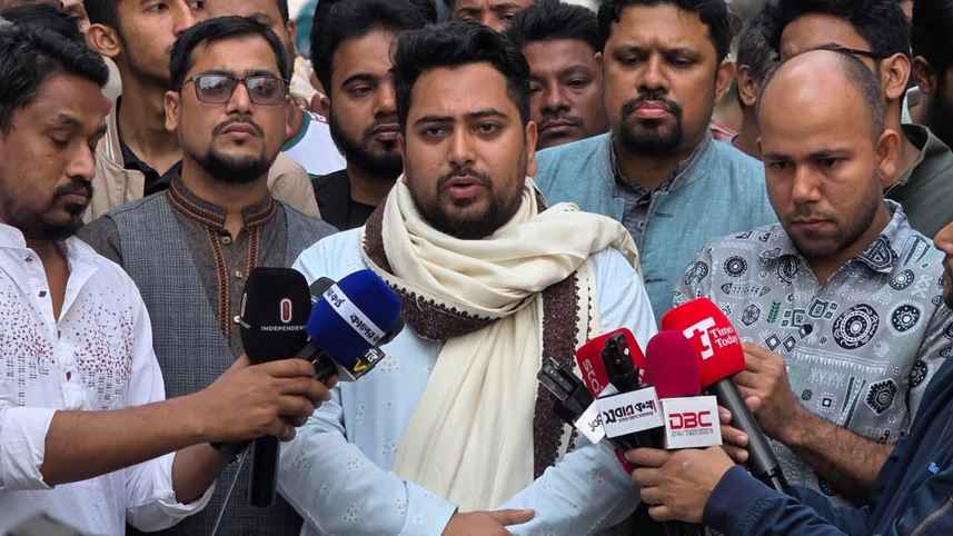 ফ্যামিলি কার্ড বিএনপির ধোঁকাবাজি: নাহিদ