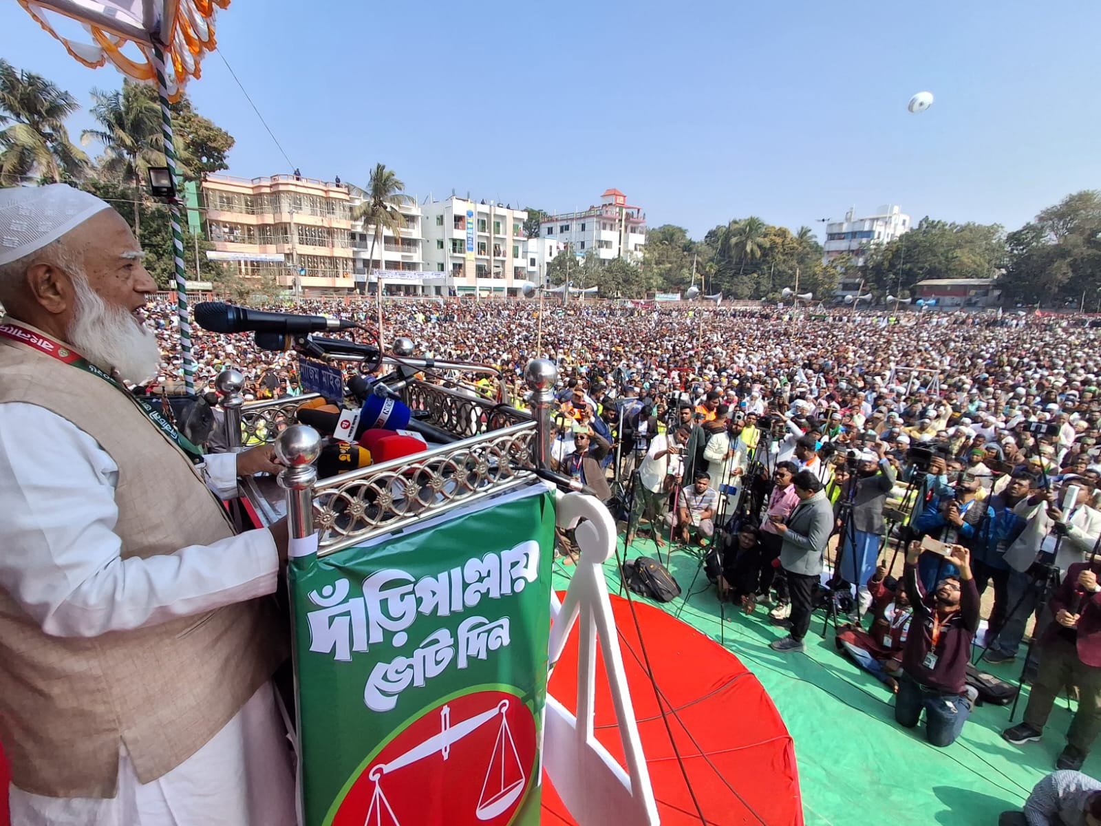 জামায়াত ক্ষমতায় এলে সাতক্ষীরার উন্নয়নে সর্বোচ্চ গুরুত্ব দেয়া হবে: শফিকুর রহমান