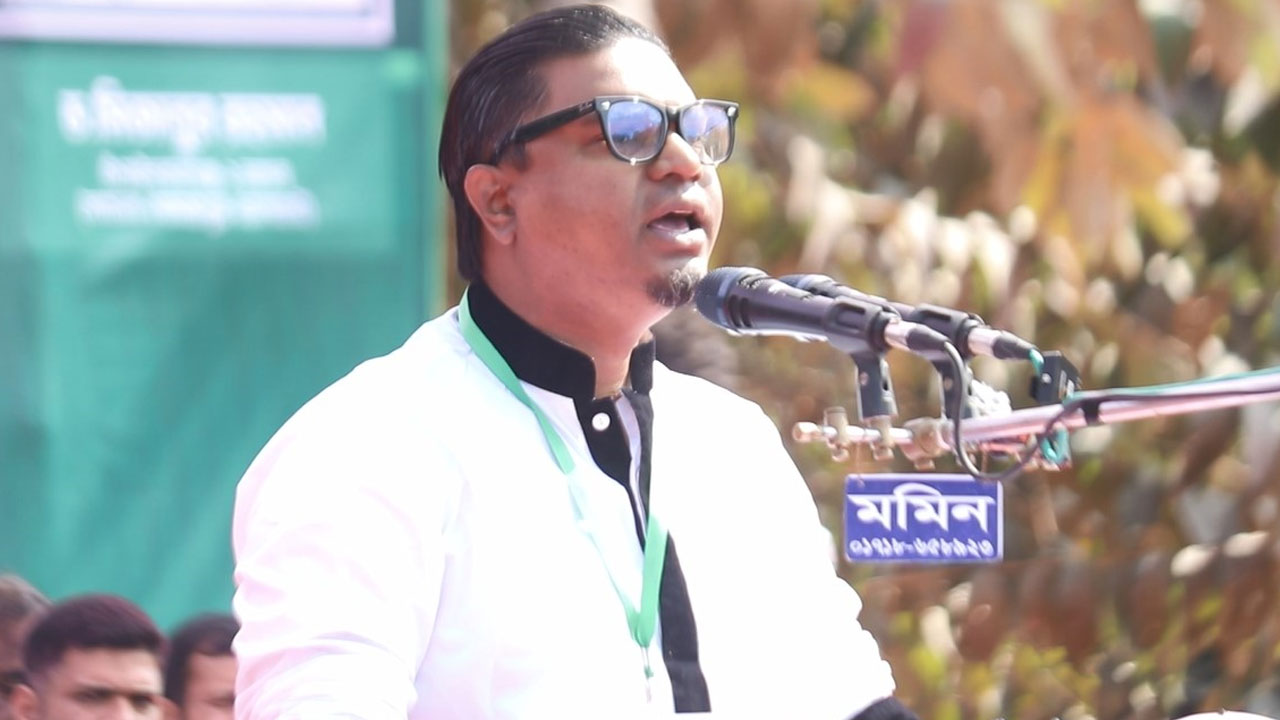 বিএনপিকে আগামী ১২ তারিখ লাল কার্ড দেখাবো : রাশেদ প্রধান