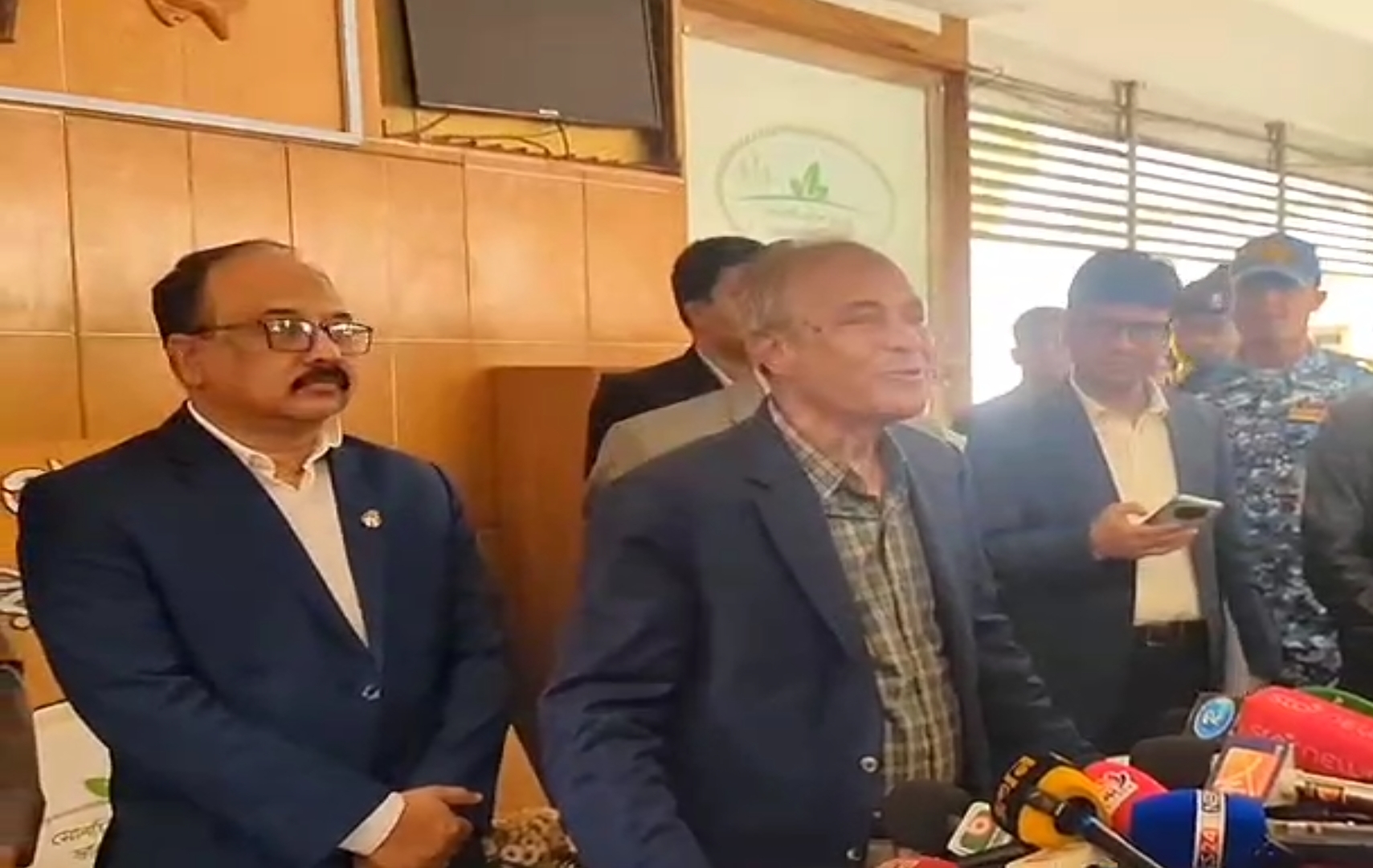 কারচুপির সুযোগ নেই, উৎসবমুখর ভোট হবে: ফরিদপুরে স্বরাষ্ট্র উপদেষ্টা