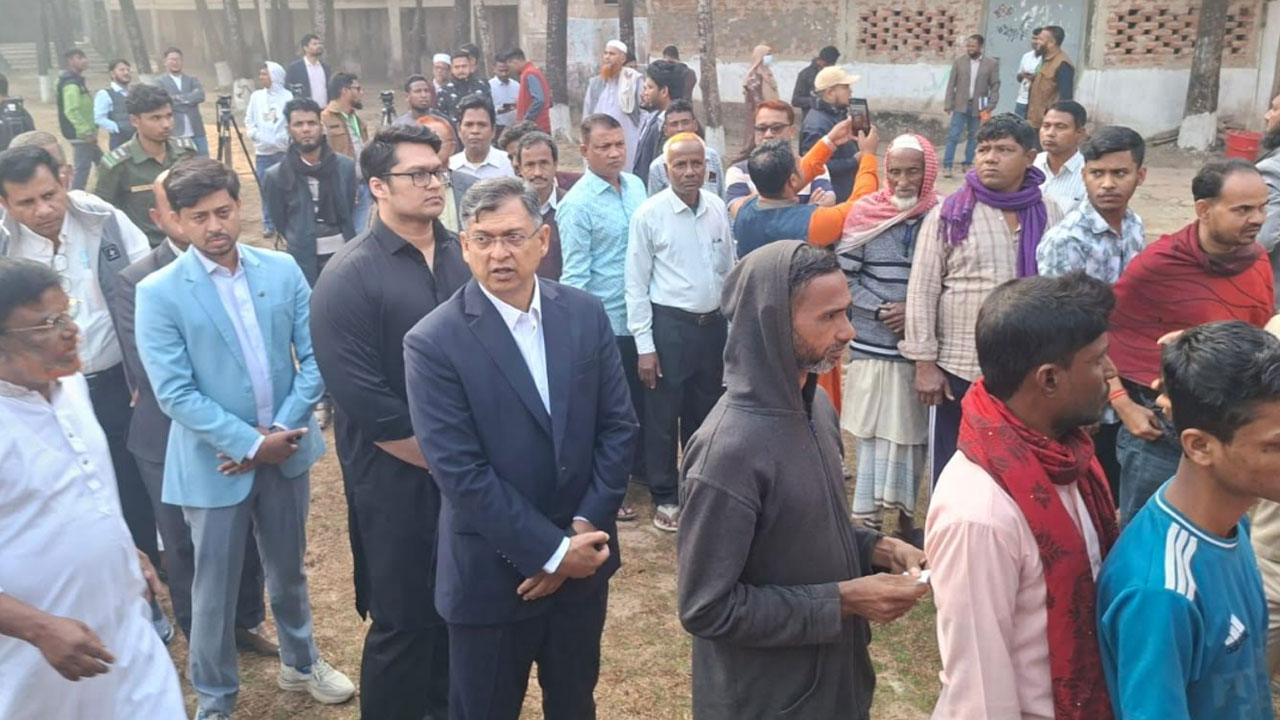 এখন পর্যন্ত ভোটের পরিবেশে সুন্দর ও স্বাভাবিক : সালাহউদ্দিন আহমদ