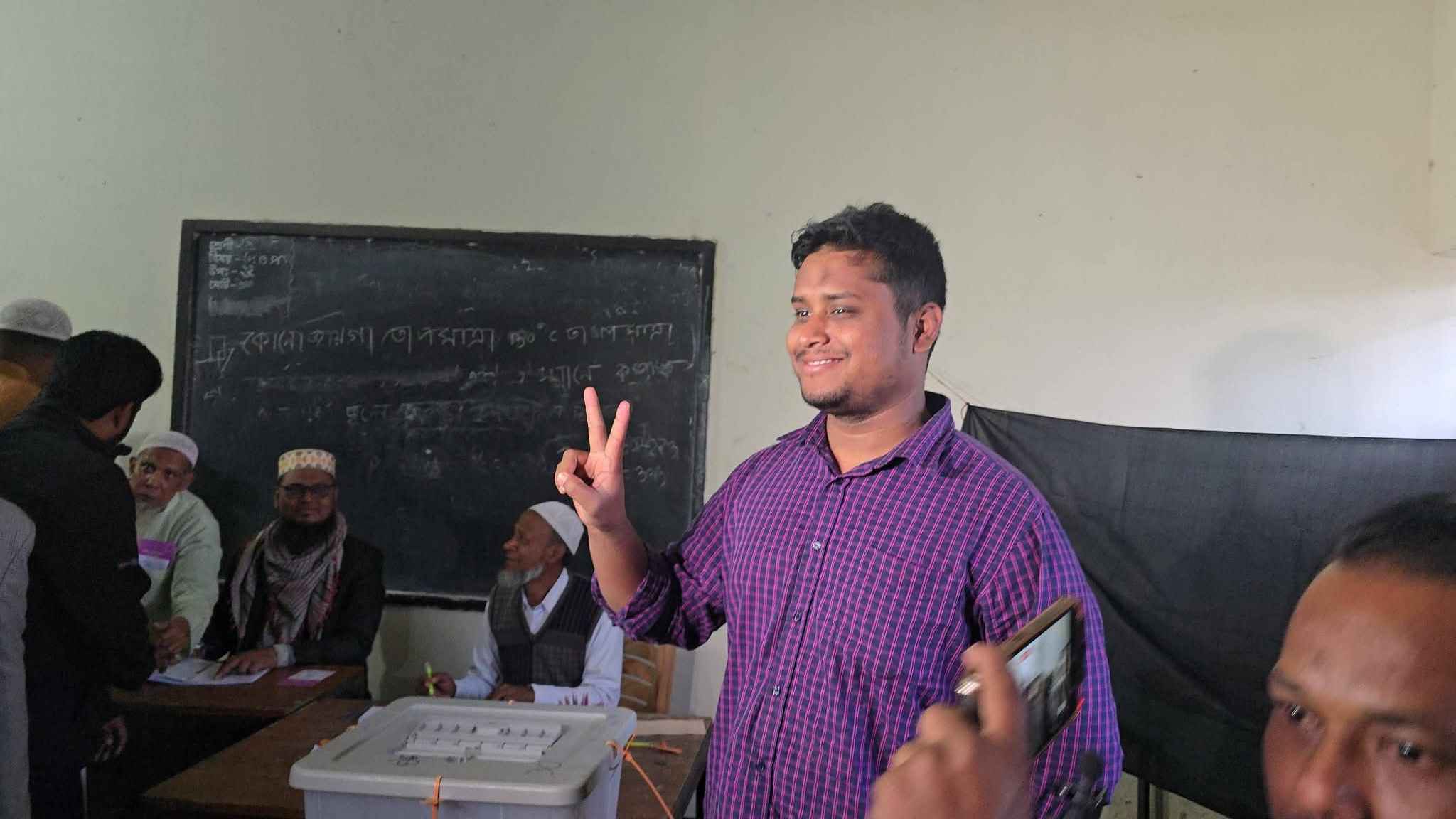 কুমিল্লা-৪ আসনে বেসরকারিভাবে নির্বাচিত হাসনাত আবদুল্লাহ