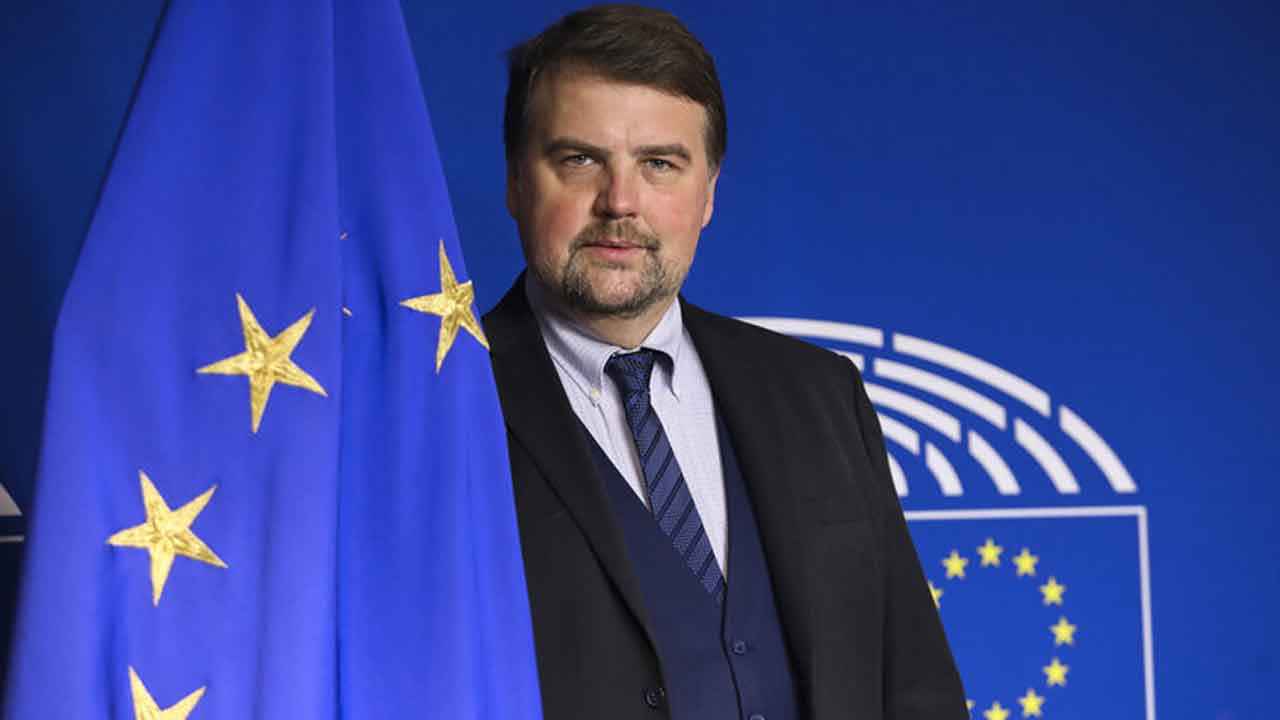 প্রতিযোগিতামূলক নির্বাচন হয়েছে: ইইউর পর্যবেক্ষক প্রধান