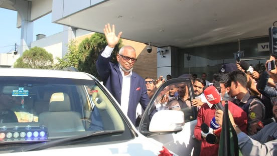 বিমানবন্দরে প্রবাসীদের হয়রানি বন্ধের উদ্যোগ নেওয়া হবে: প্রবাসী কল্যাণমন্ত্রী