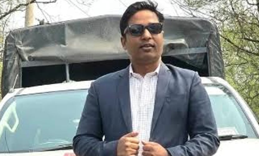 নির্যাতন ও যৌতুক দাবি করায় সাতক্ষীরার আশাশুনির এসিল্যান্ডের বিরুদ্ধে থানায় স্ত্রীর মামলা দায়ের