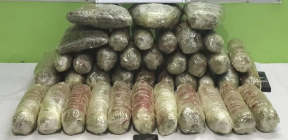 ফরিদপুরের উপজেলাগুলোতে মাদকের ভয়াবহ বিস্তার: নিয়ন্ত্রণে প্রশাসনের হিমশিম