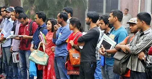 তরুণদের মধ্যে পড়াশোনার অনাগ্রহ‎