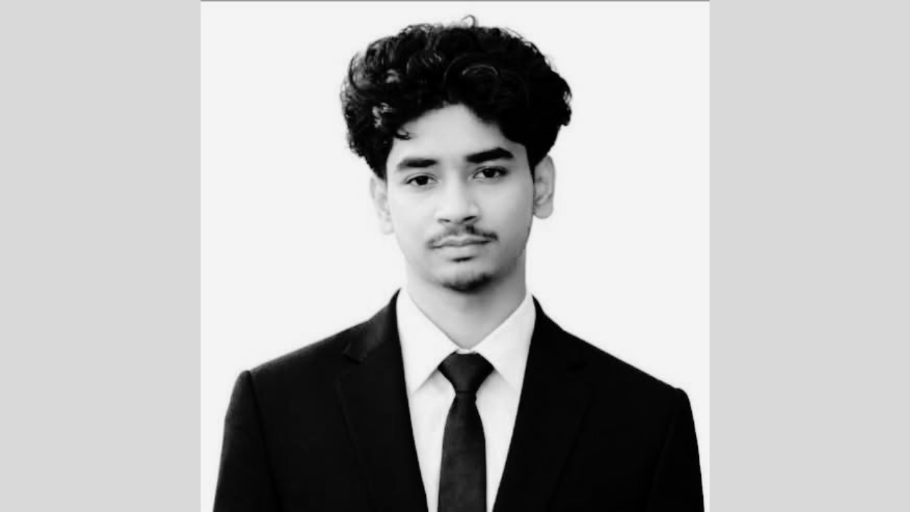 রাজধানীতে সড়ক দুর্ঘটনায় বিশ্ববিদ্যালয় শিক্ষার্থী নিহত