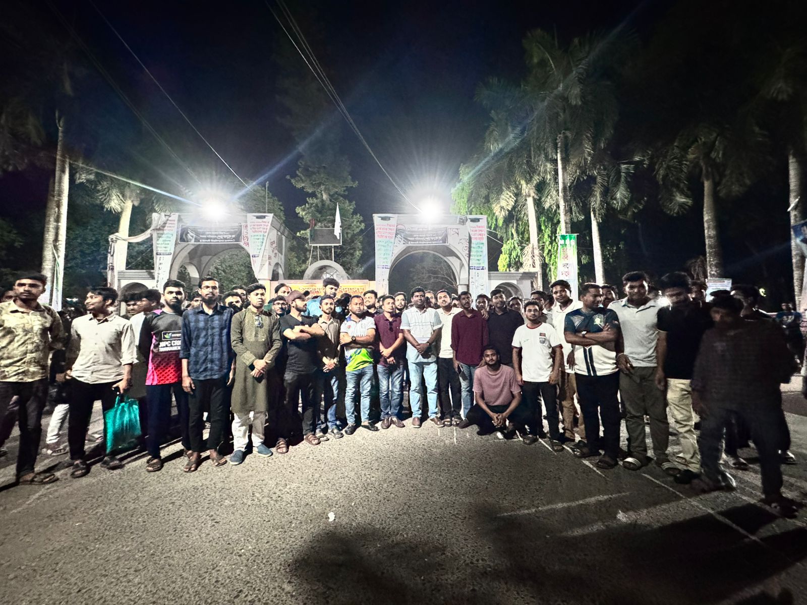 শিক্ষামন্ত্রীর সাথে ইবি ছাত্রদলের  স্বাক্ষাৎ