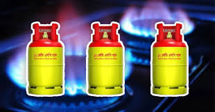 ১২ কেজি এলপিজি সিলিন্ডারের দাম এক লাফে বাড়লো ২১২ টাকা