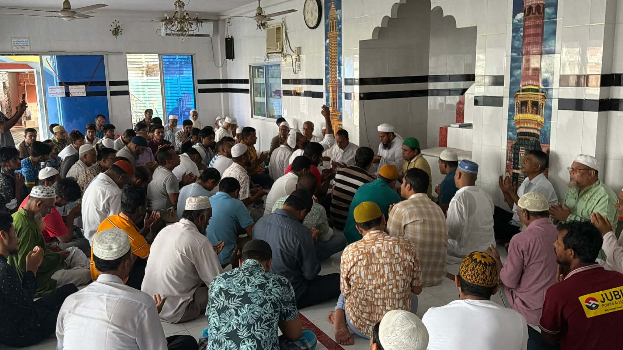 ড. জিয়াউদ্দিন হায়দার প্রধানমন্ত্রীর স্বাস্থ্য বিষয়ক সহকারী নিযুক্ত হওয়ায় নলছিটিতে দোয়া ও মিলাদ