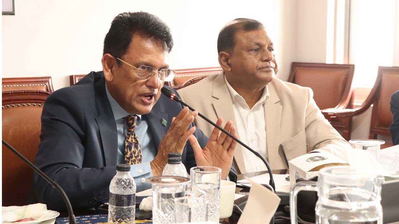 ১০ বছরে এসএসসি ও ১২ বছরে এইচএসসি সম্পন্ন করা হবে: শিক্ষামন্ত্রী