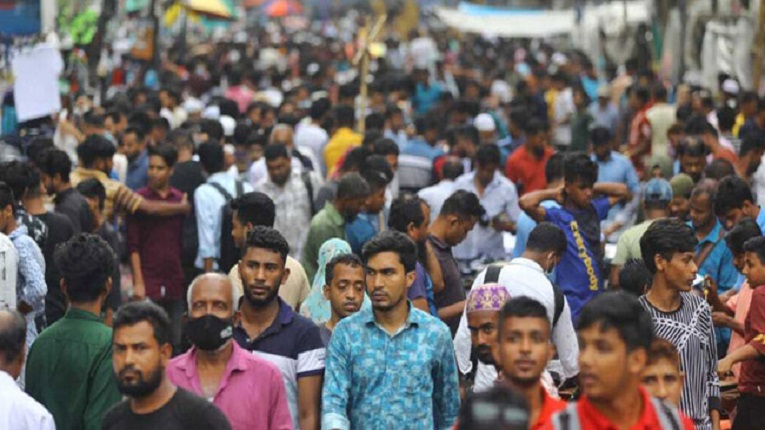 গ্রাম থেকে শহরে মানুষের ঢল কেন বাড়ছে?